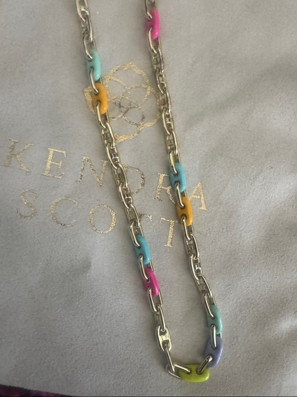 Kendra Scott Gold Chain Necklace with Multicolor Enamel Links - Picture 4 of 5